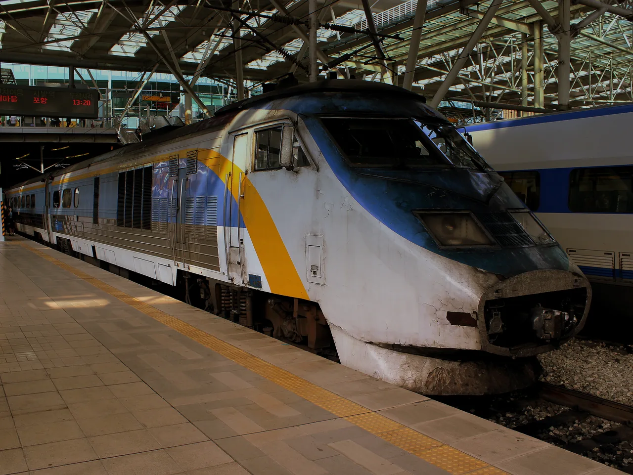 A KTX high-speed train at Seoul Station about to depart for Busan