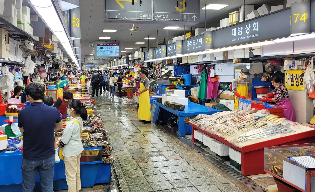 Stalls of fresh seafood at Jagalchi Market, Korea's largest fish market in Busan