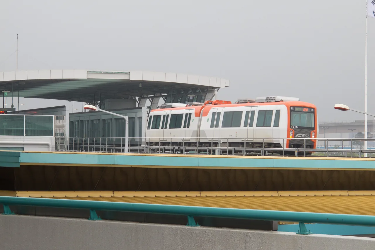 A Busan-Gimhae Light Rail train on its elevated track A Busan-Gimhae Light Rail train on its elevated track