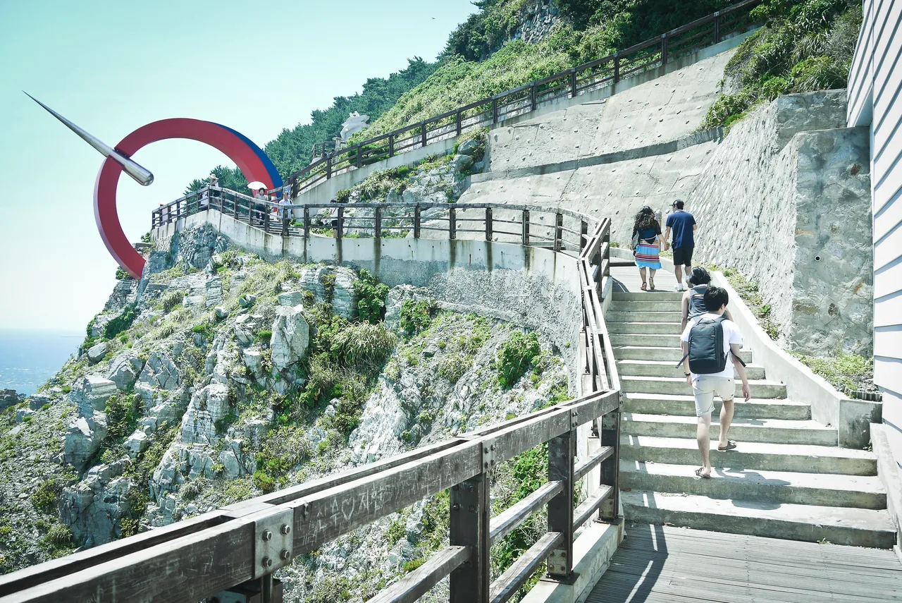 The cliffside boardwalk and observation path at Taejongdae park in Busan