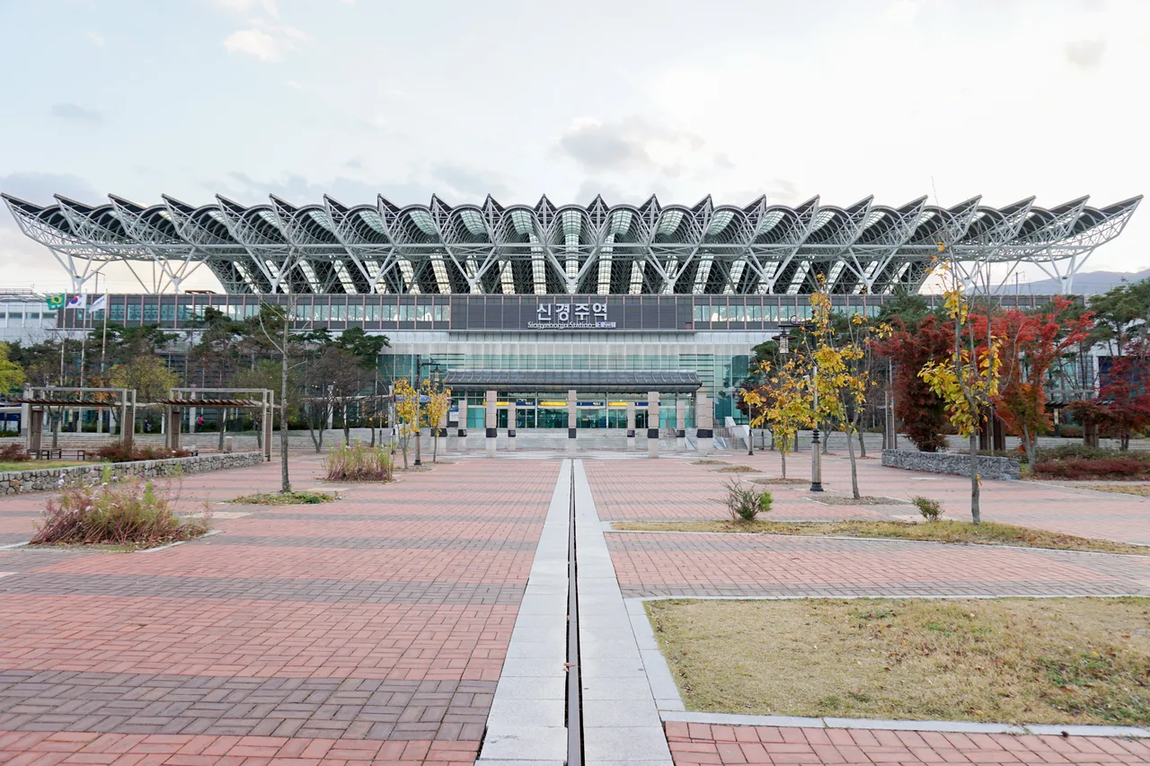 KTX慶州駅の駅舎 KTX慶州駅の駅舎