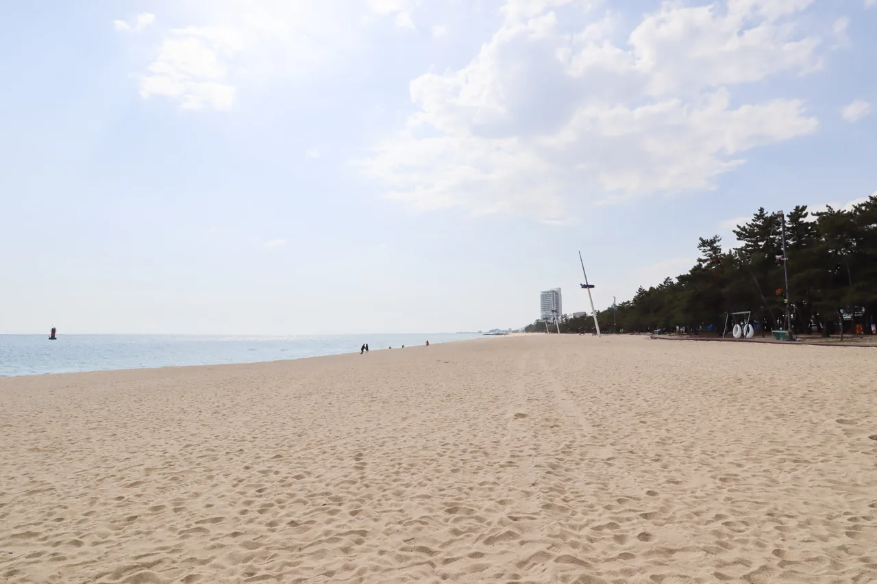 Gyeongpo Beach in Gangneung, the widest of the city's beaches
