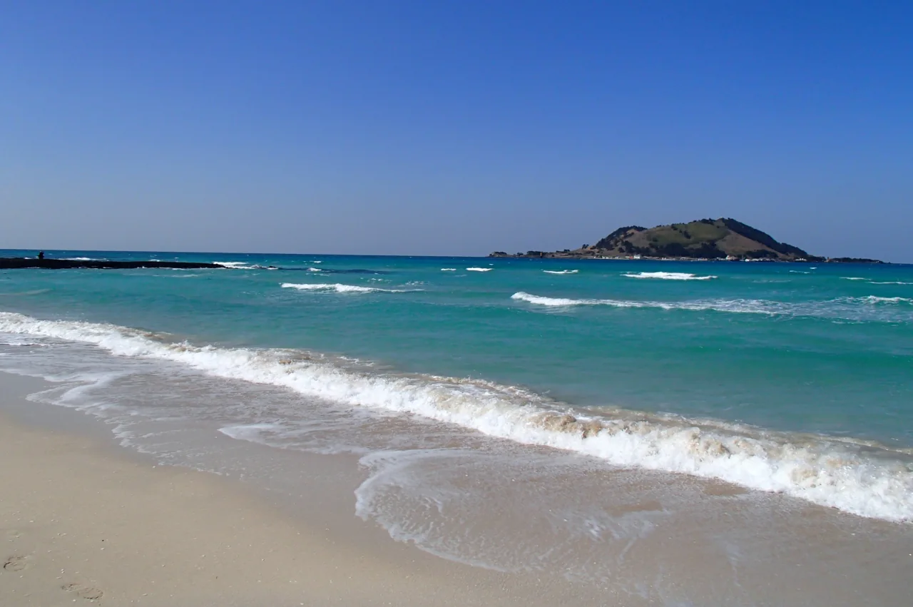 Hyeopjae Beach on the west coast of Jeju